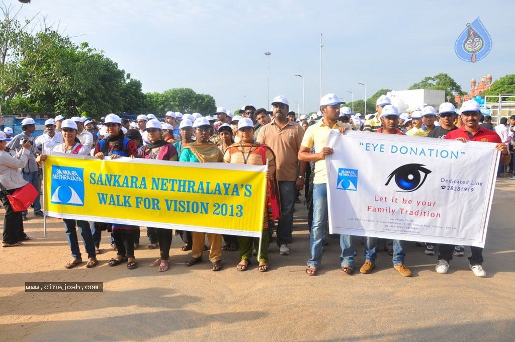 Namitha at Eye Donation Campaign - 13 / 44 photos