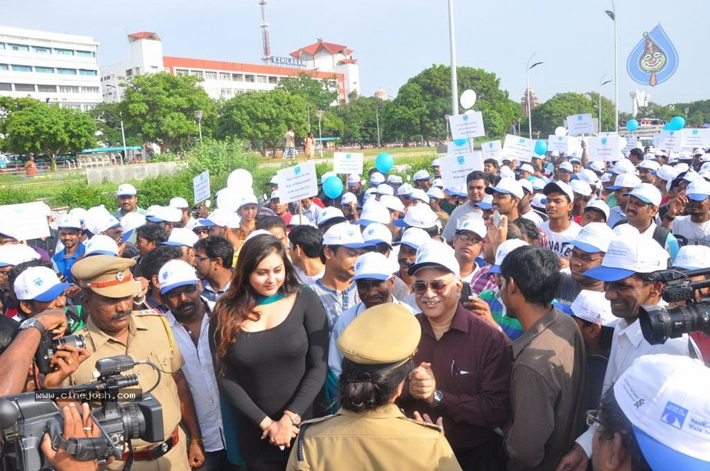 Namitha at Eye Donation Campaign - 24 / 44 photos