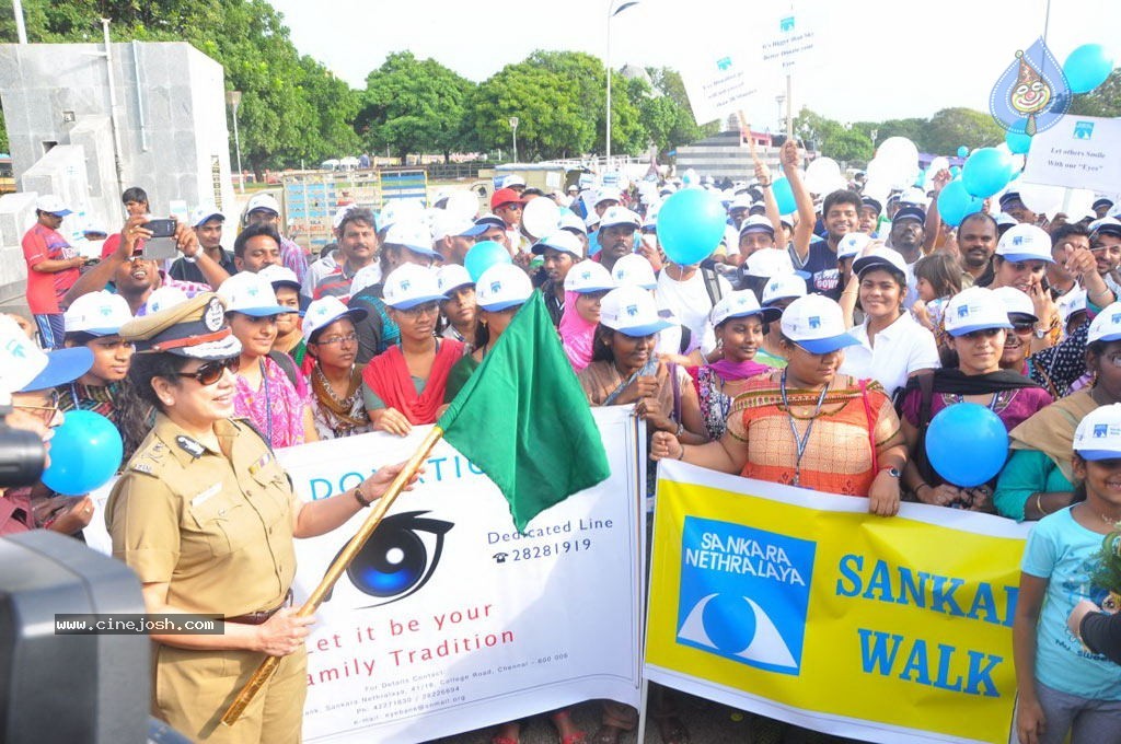 Namitha at Eye Donation Campaign - 28 / 44 photos
