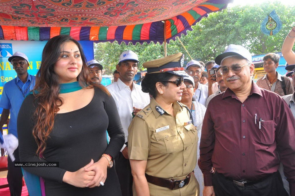 Namitha at Eye Donation Campaign - 38 / 44 photos