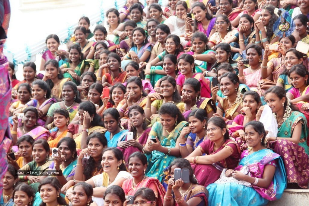 Namitha Pongal Celebration at SMK Fomra College - 29 / 61 photos