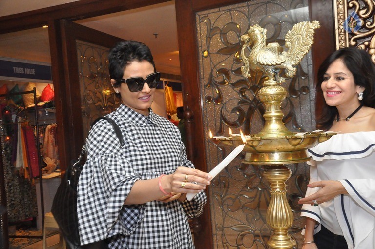 Namrata Shirodkar Inagurates ABsalut Style Exhibition - 30 / 42 photos
