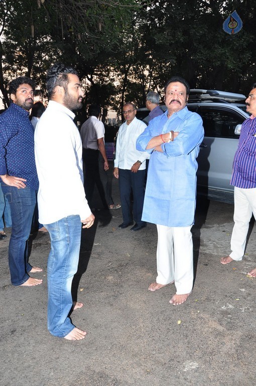 Nandamuri Family at NTR Ghat - 148 / 148 photos