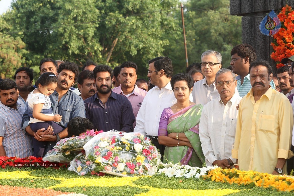 Nandamuri Family at NTR Ghat - 19 / 131 photos