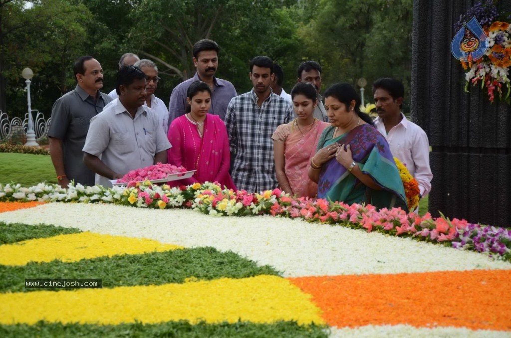 Nandamuri Family at NTR Ghat - 12 / 141 photos