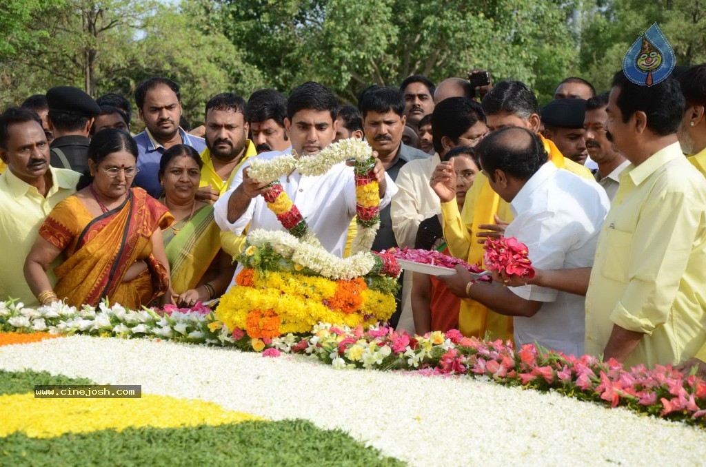 Nandamuri Family at NTR Ghat - 106 / 141 photos