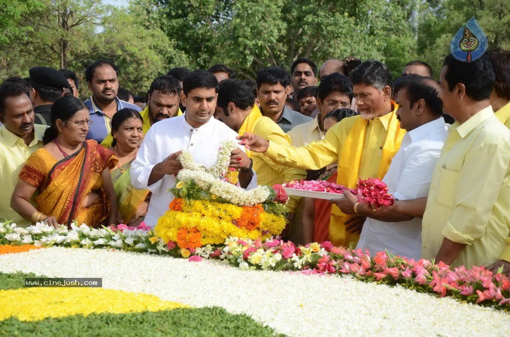 Nandamuri Family at NTR Ghat - 115 / 141 photos