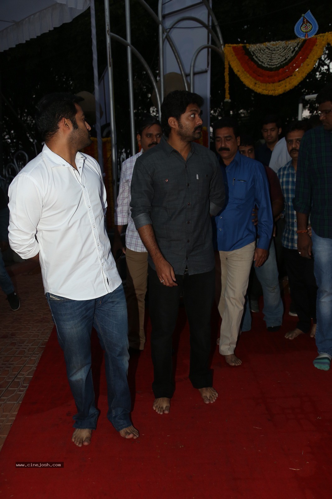 Nandamuri Family Members at NTR Ghat - 3 / 120 photos