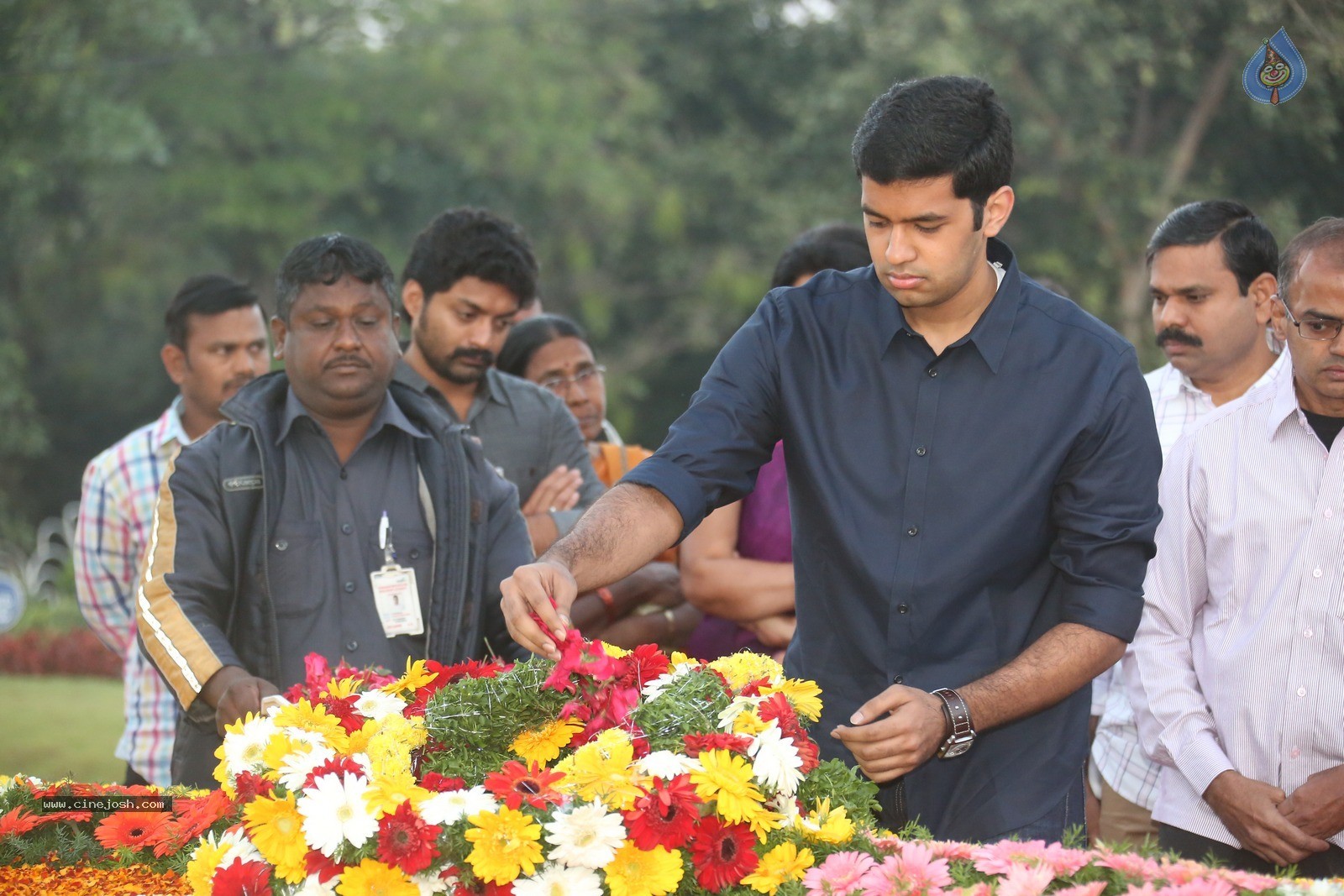 Nandamuri Family Members at NTR Ghat - 6 / 120 photos