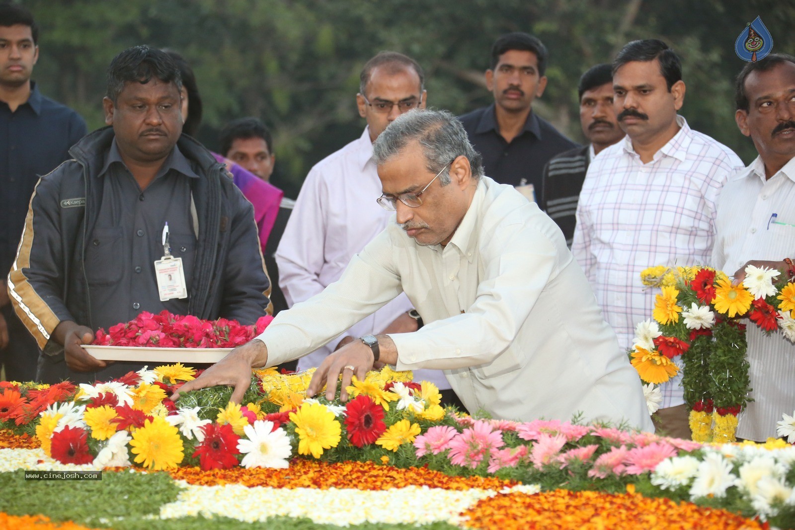 Nandamuri Family Members at NTR Ghat - 90 / 120 photos