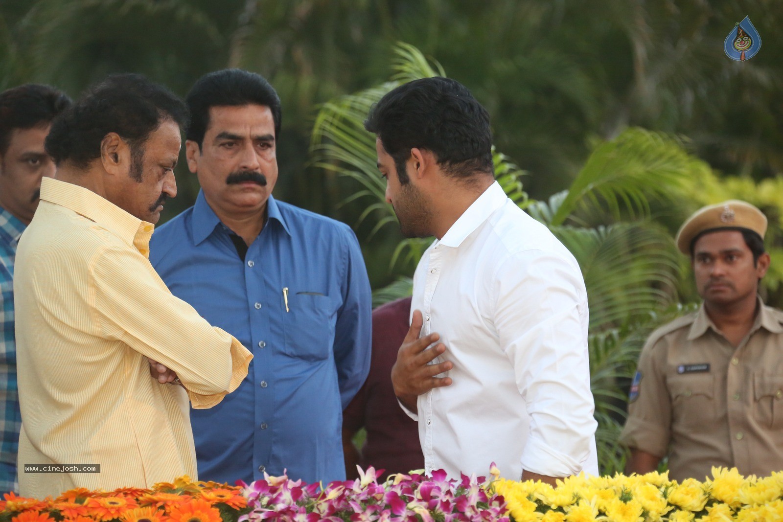 Nandamuri Family Members at NTR Ghat - 100 / 120 photos