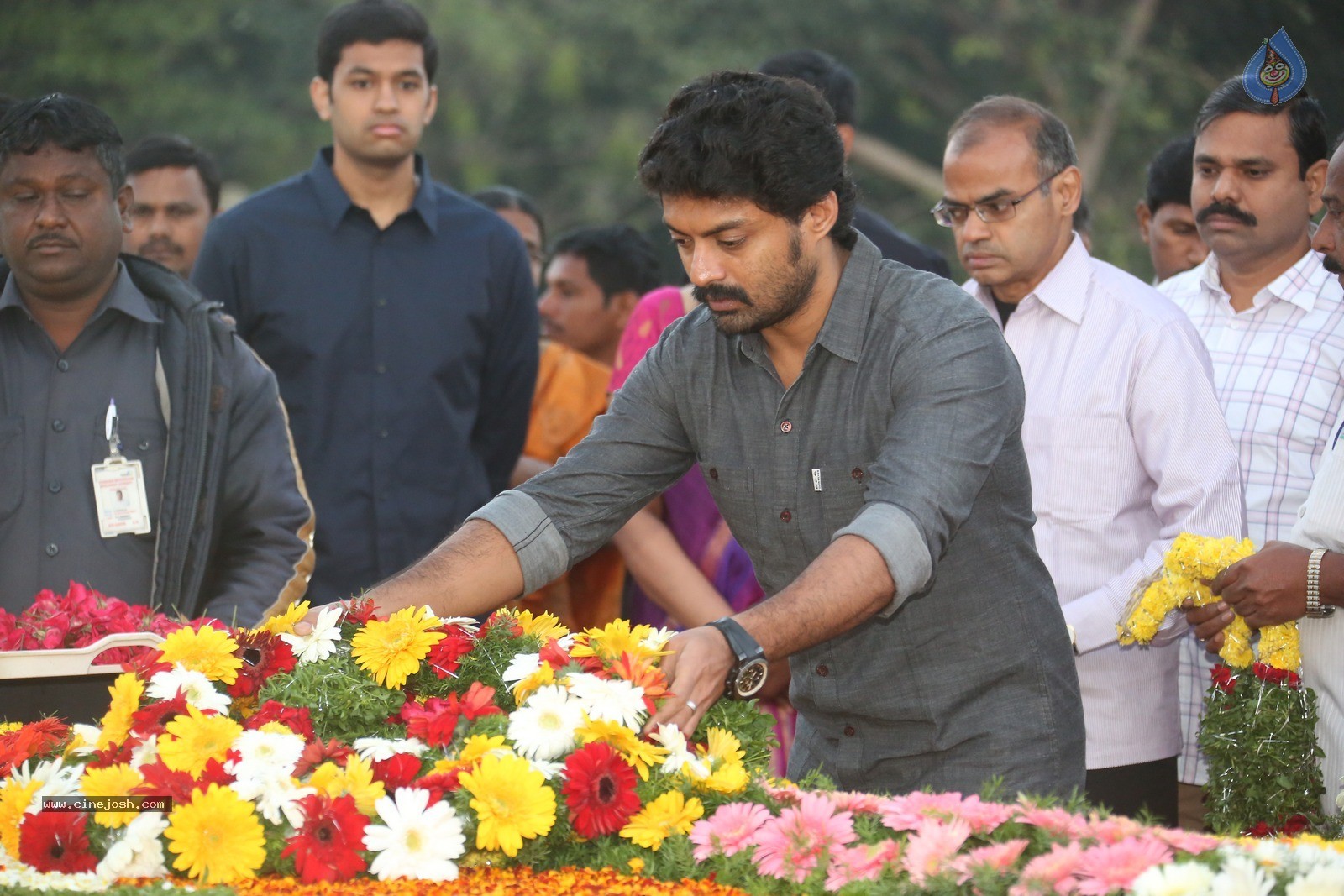 Nandamuri Family Members at NTR Ghat - 115 / 120 photos