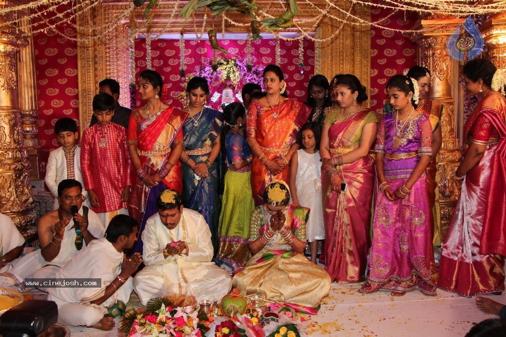 Nandamuri Mohana Krishna Daughter Marriage Photos - 159 / 249 photos