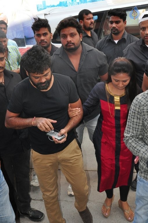 Nannaku Prematho Theater Coverage - 26 / 97 photos