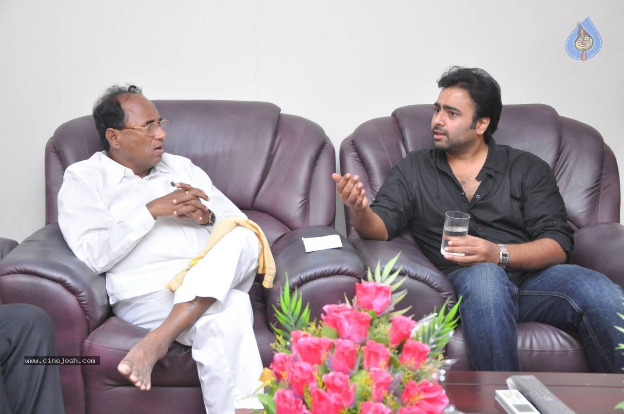 Nara Rohit at Eswar College Anniversary Event - 25 / 128 photos