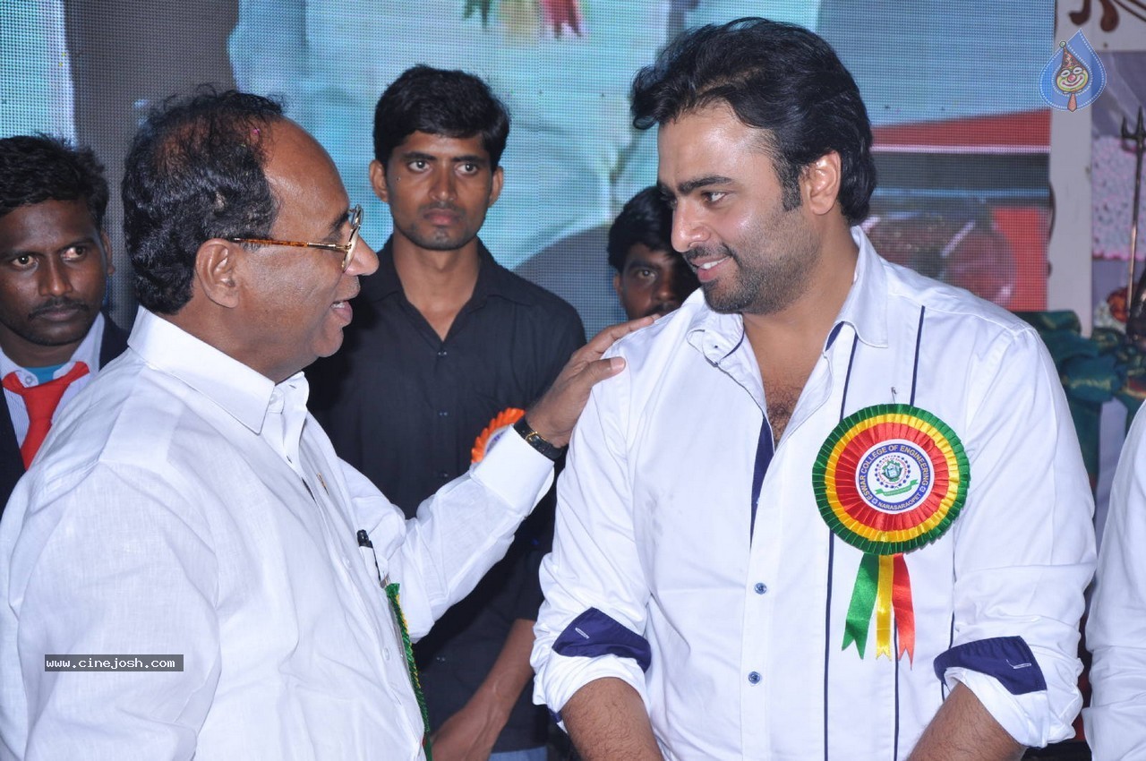 Nara Rohit at Eswar College Anniversary Event - 35 / 128 photos