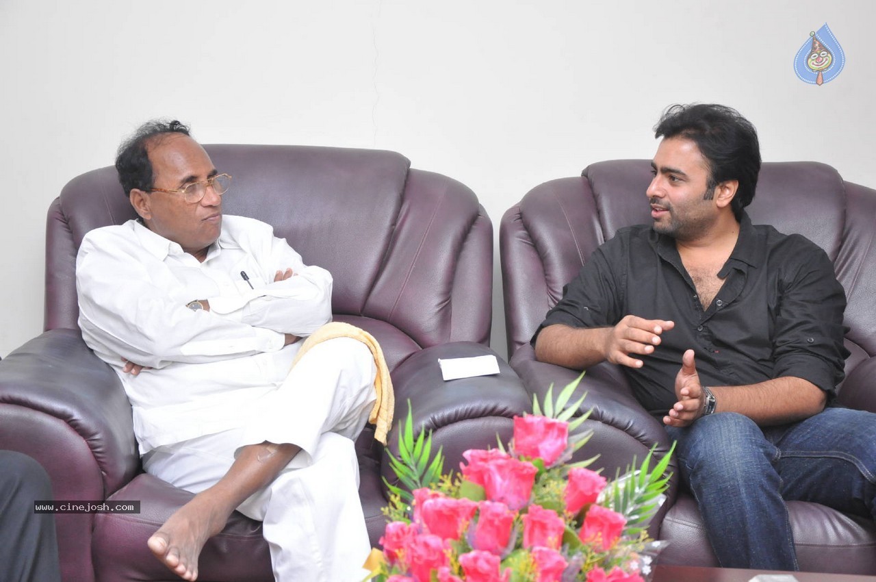 Nara Rohit at Eswar College Anniversary Event - 55 / 128 photos