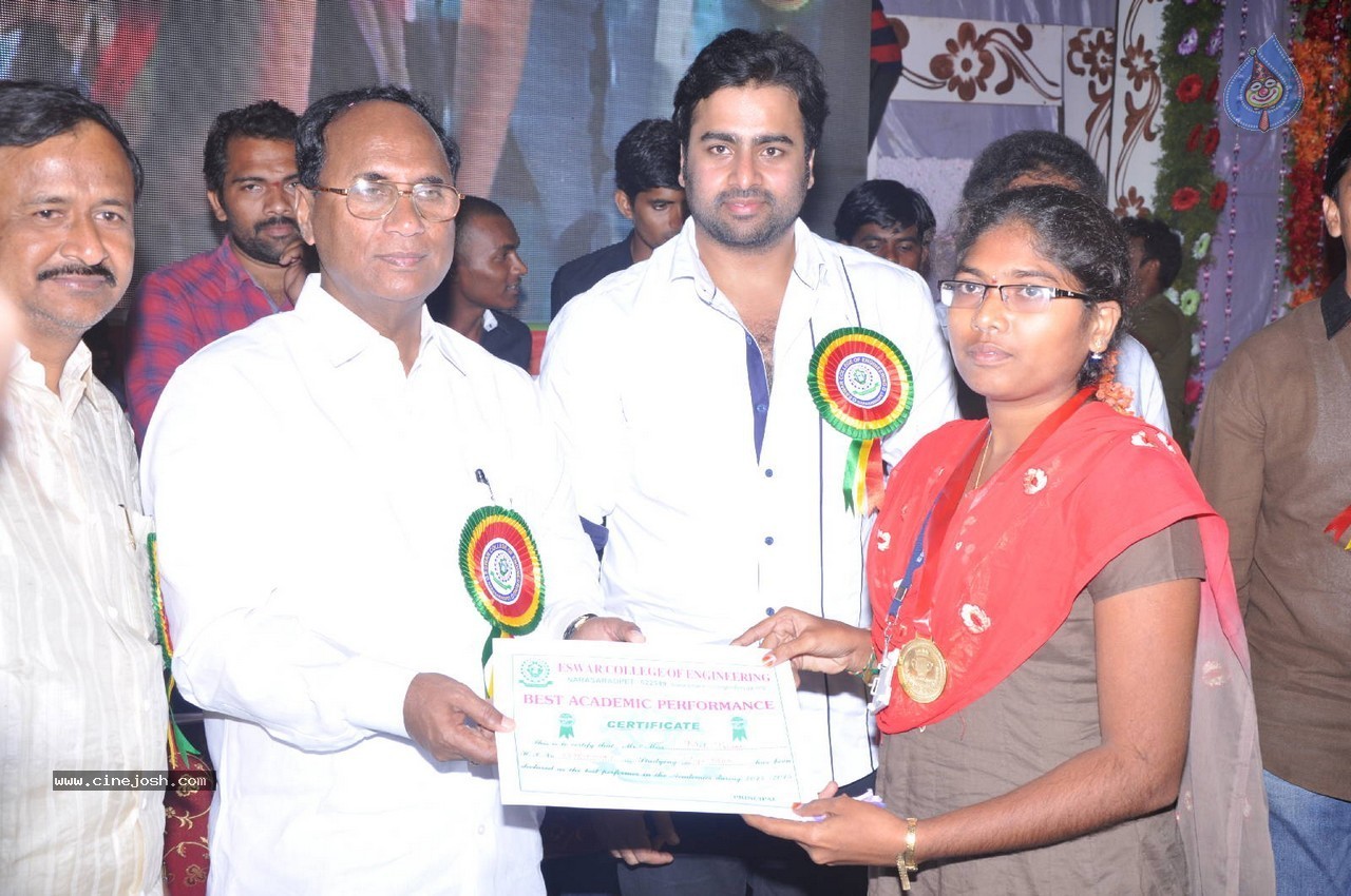 Nara Rohit at Eswar College Anniversary Event - 74 / 128 photos