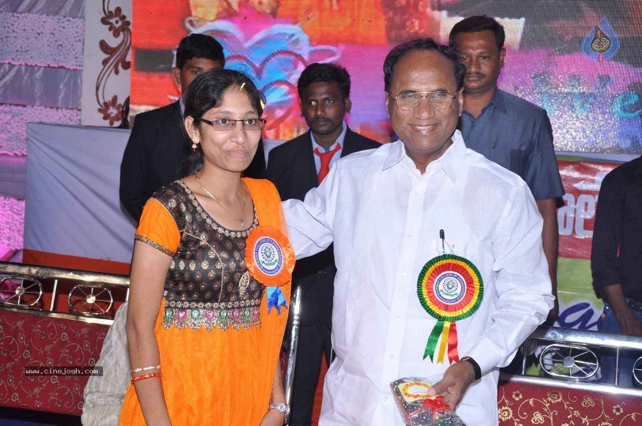 Nara Rohit at Eswar College Anniversary Event - 86 / 128 photos