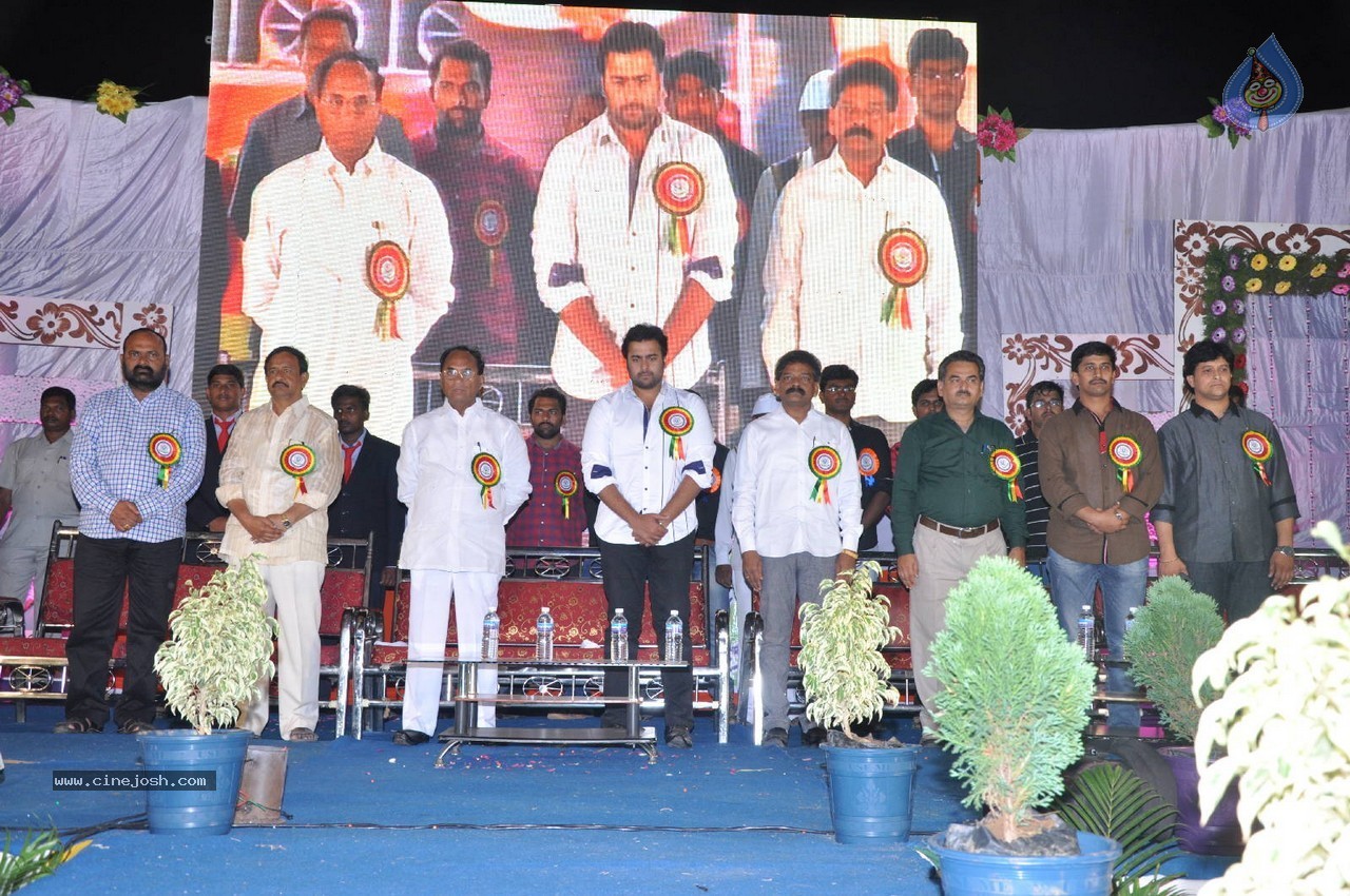 Nara Rohit at Eswar College Anniversary Event - 91 / 128 photos