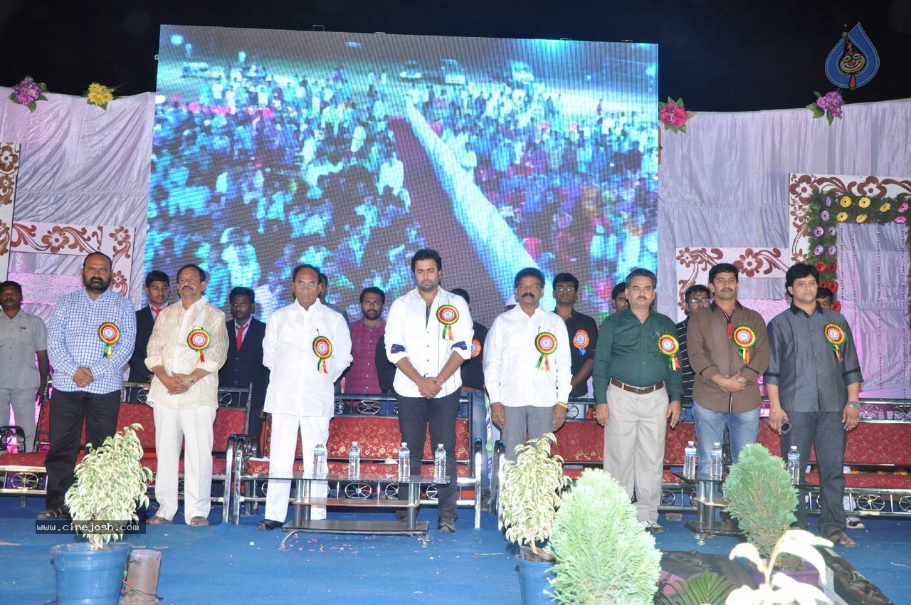 Nara Rohit at Eswar College Anniversary Event - 105 / 128 photos