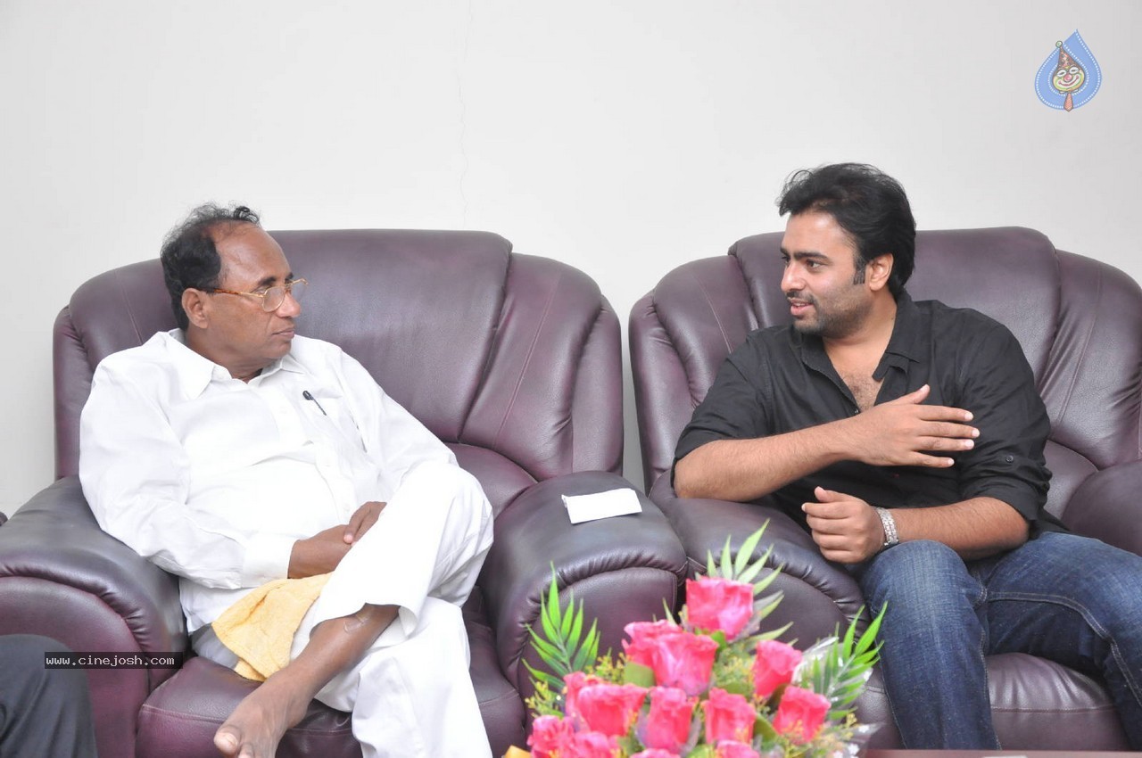 Nara Rohit at Eswar College Anniversary Event - 111 / 128 photos