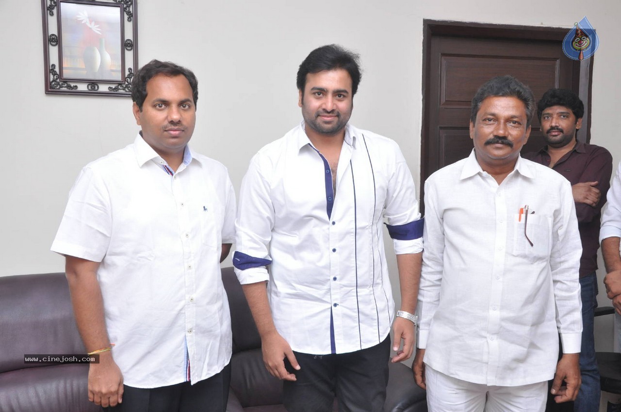 Nara Rohit at Eswar College Anniversary Event - 127 / 128 photos