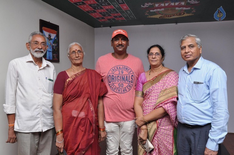 Nara Rohit Launch Santos Klub F5 Restaurant - 22 / 39 photos