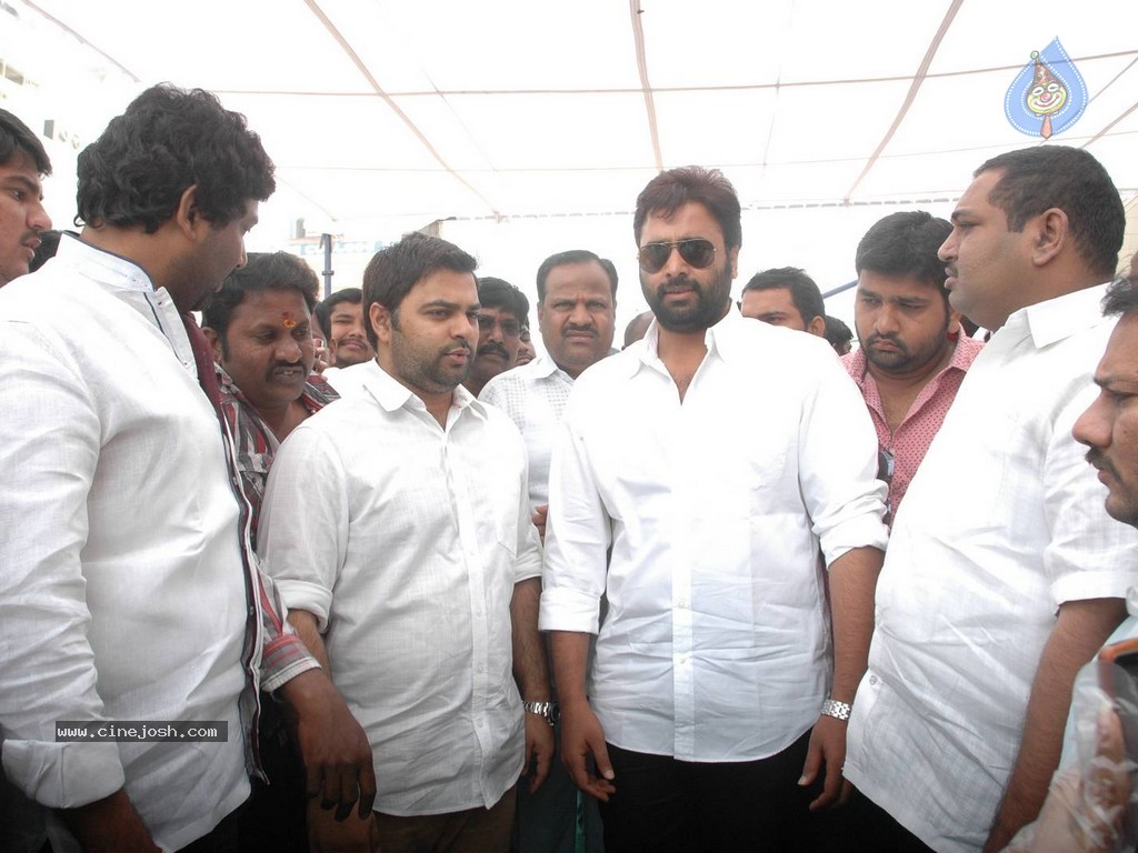 Nara Rohith Participates in Swachh Bharat - 19 / 100 photos