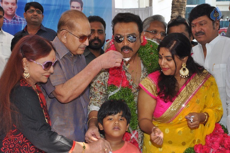 Naresh Birthday Celebrations 2017 - 32 / 106 photos