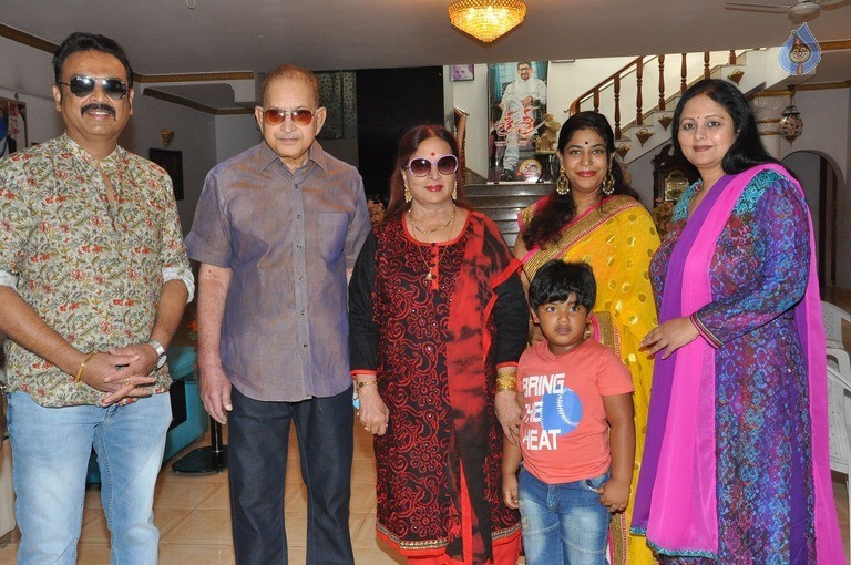 Naresh Birthday Celebrations 2017 - 44 / 106 photos
