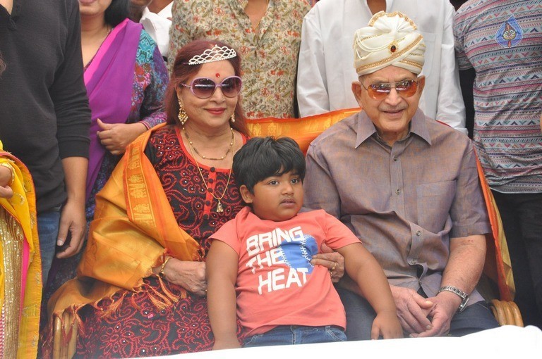 Naresh Birthday Celebrations 2017 - 48 / 106 photos