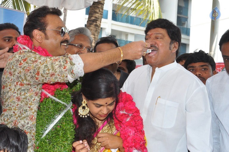 Naresh Birthday Celebrations 2017 - 75 / 106 photos