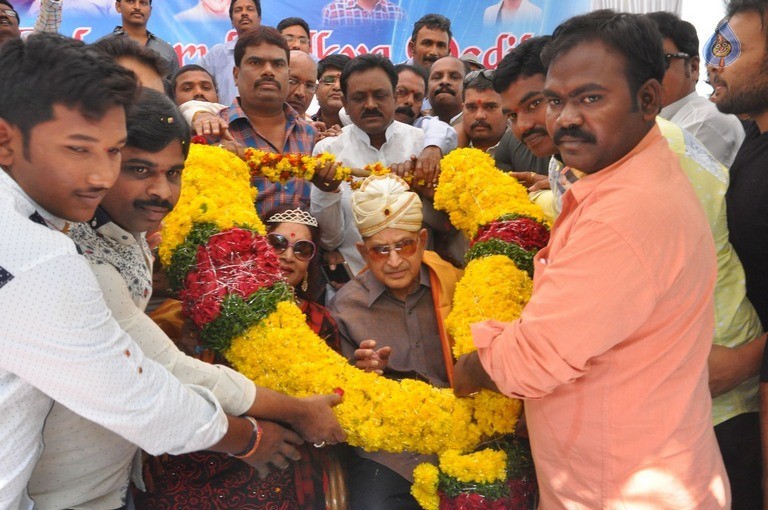 Naresh Birthday Celebrations 2017 - 76 / 106 photos