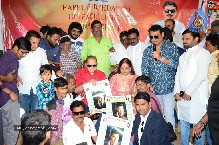 Naresh Vijaya krishna Birthday Celebrations 2019 - 19 / 56 photos