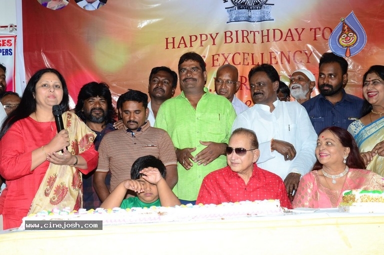 Naresh Vijaya krishna Birthday Celebrations 2019 - 22 / 56 photos