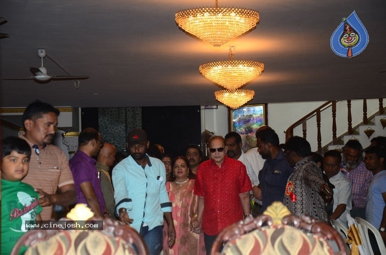 Naresh Vijaya krishna Birthday Celebrations 2019 - 49 / 56 photos