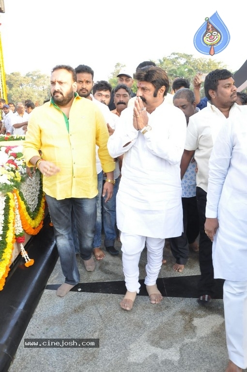 NTR Family Members at NTR Ghat - 13 / 84 photos