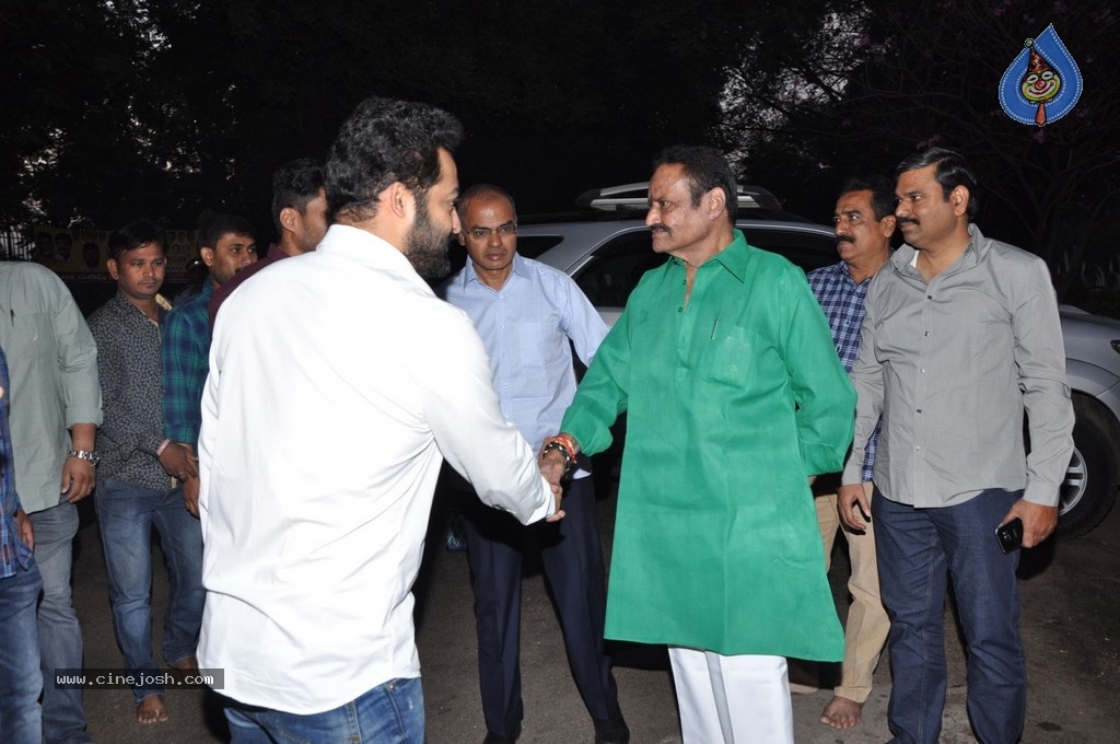 NTR Family Members at NTR Ghat - 26 / 84 photos
