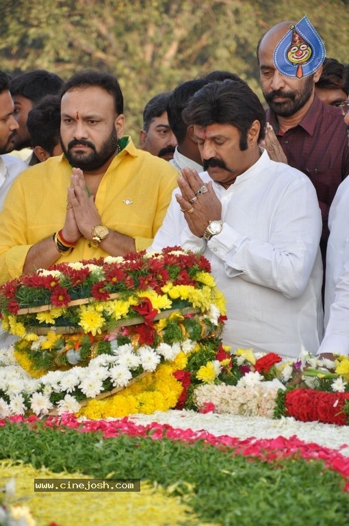 NTR Family Members at NTR Ghat - 34 / 84 photos