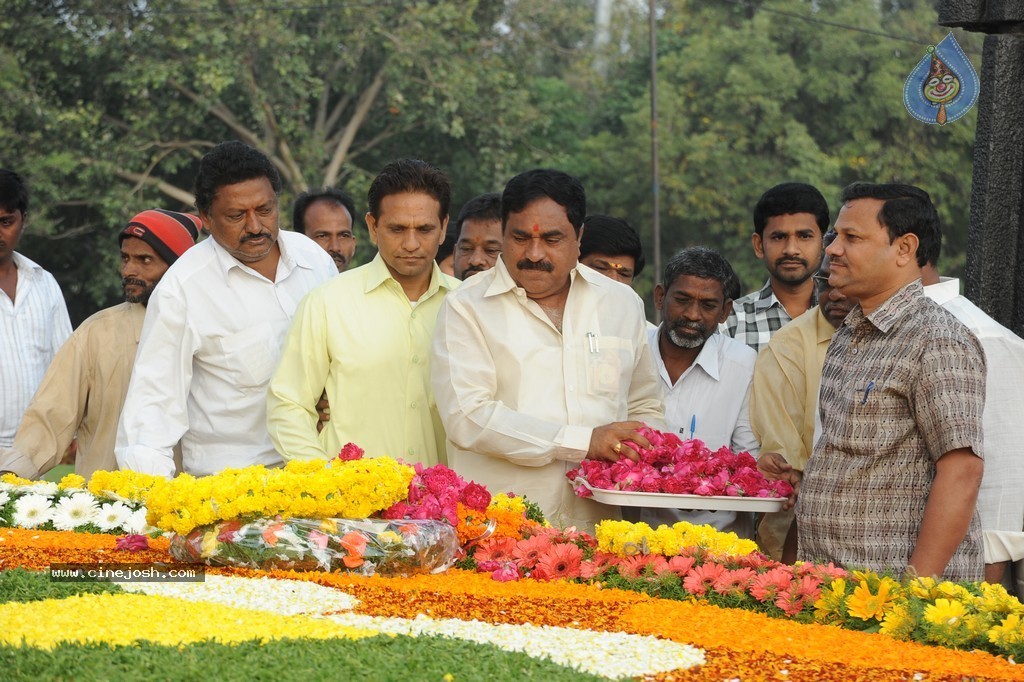 NTR Family Members at NTR Ghat - 14 / 238 photos