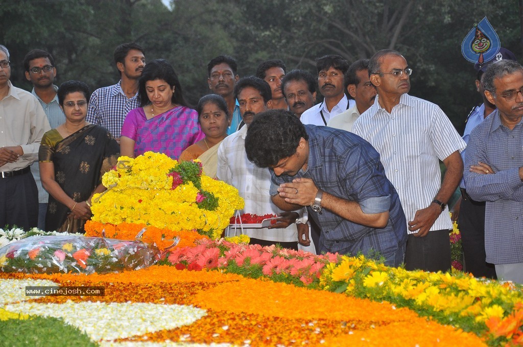 NTR Family Members at NTR Ghat - 21 / 238 photos