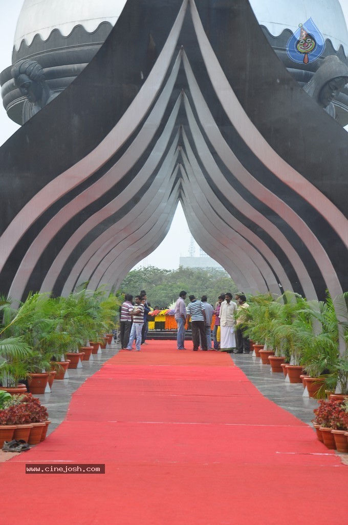 NTR Family Members at NTR Ghat - 31 / 238 photos