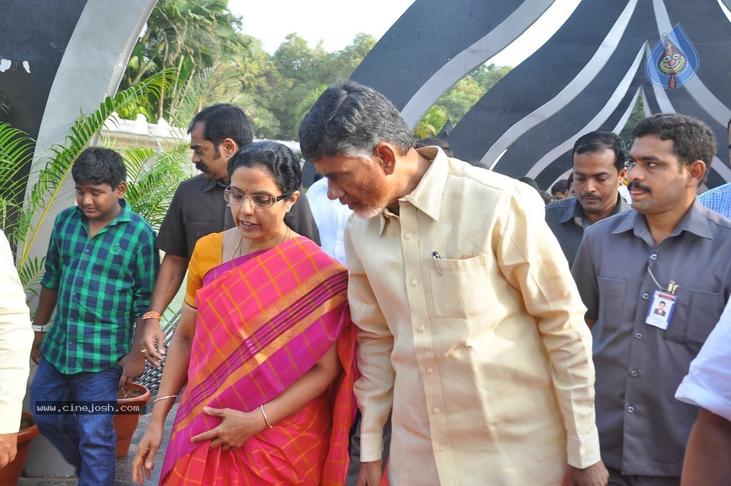 NTR Family Members at NTR Ghat - 46 / 238 photos
