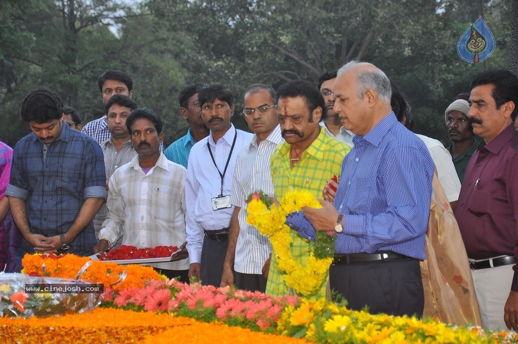 NTR Family Members at NTR Ghat - 55 / 238 photos