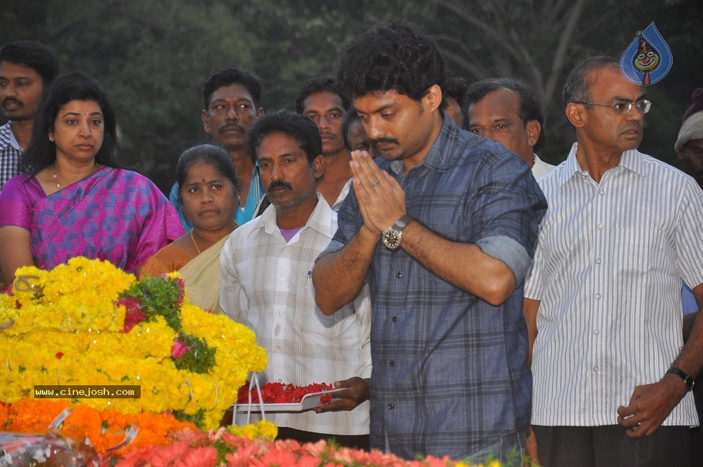 NTR Family Members at NTR Ghat - 61 / 238 photos