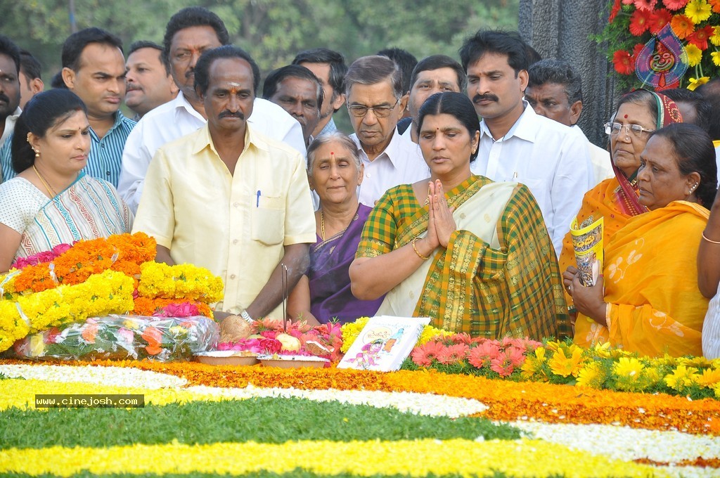 NTR Family Members at NTR Ghat - 64 / 238 photos