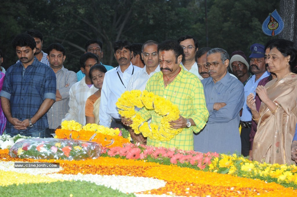 NTR Family Members at NTR Ghat - 85 / 238 photos