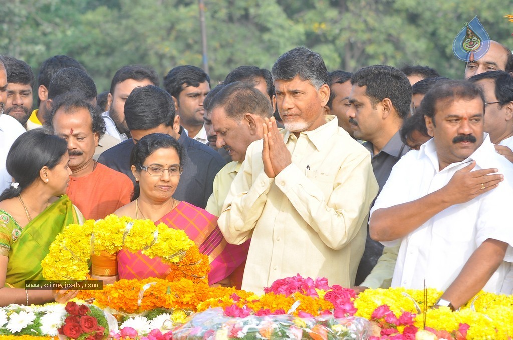 NTR Family Members at NTR Ghat - 99 / 238 photos