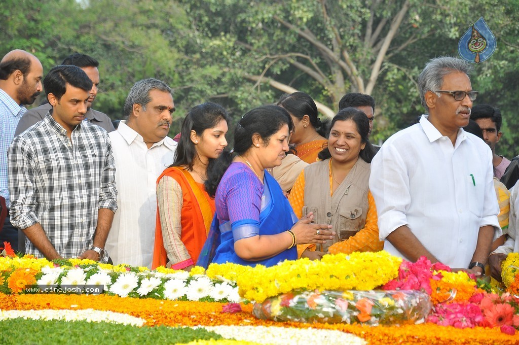 NTR Family Members at NTR Ghat - 109 / 238 photos